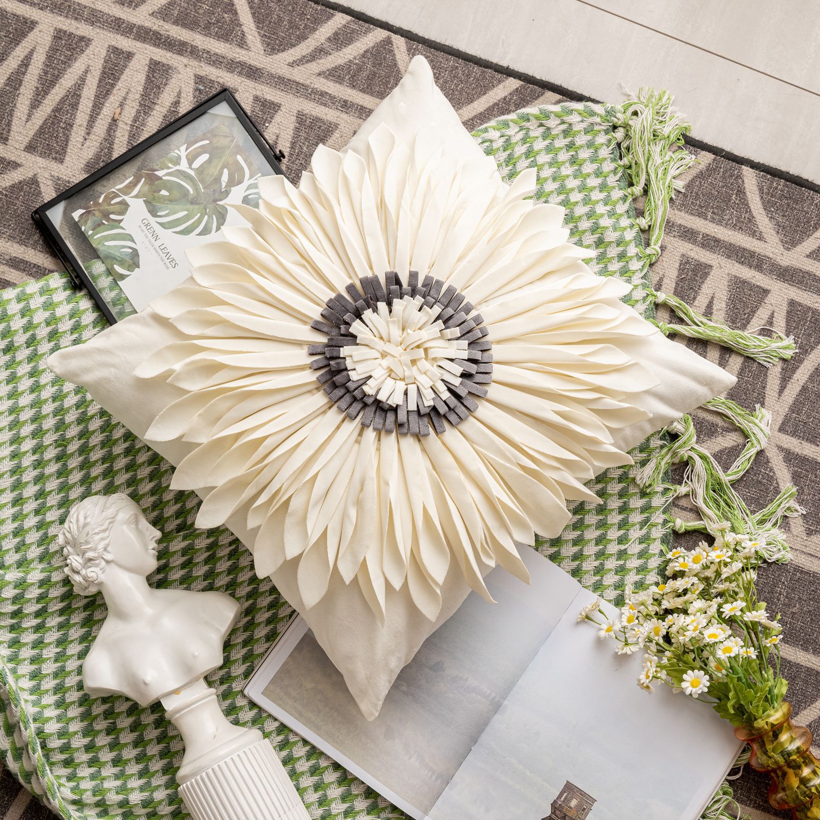 Internet-famous InS-style sun flower pillowcase, small Daisy bedside cushion, office sunflower pillow cover pic 11