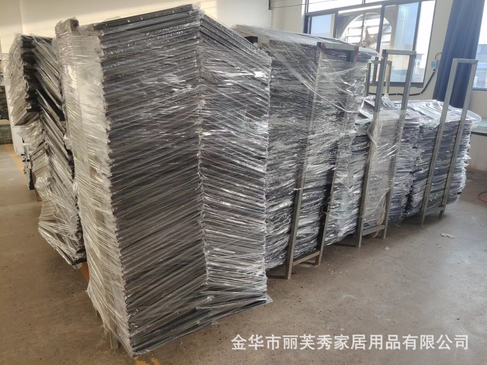 跨境专供简约钢木家具卧室床头柜简易客厅沙发边桌茶几阳台小方桌详情8
