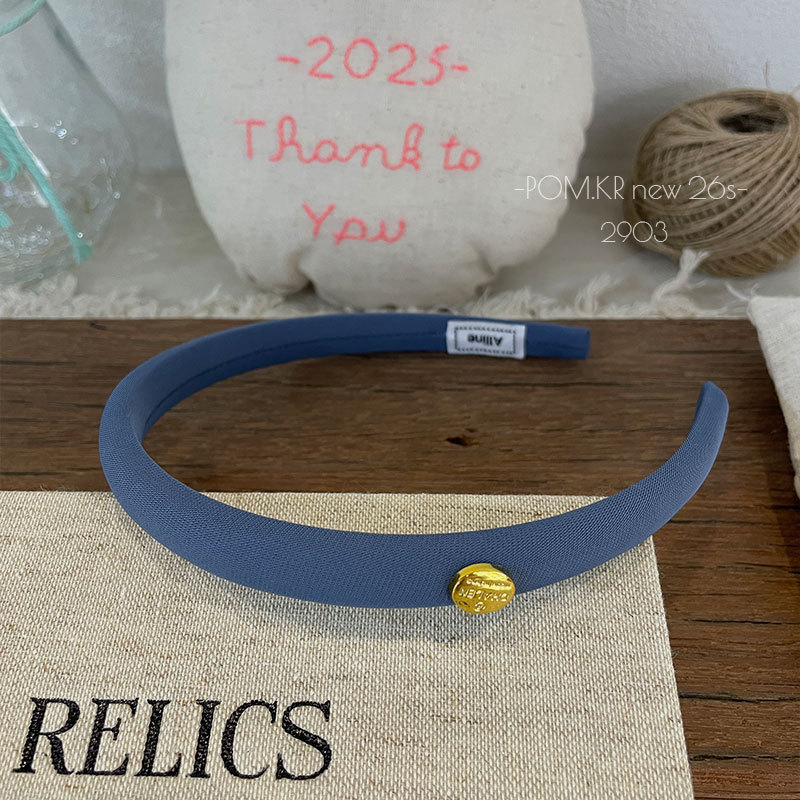 The new Korean-style thin-edged, simple and exquisite hair band is a versatile autumn and winter hair accessory for children. It is also a high top seaside headwear for girls pic 4
