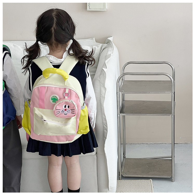 幼儿园儿童双肩包男童大容量背包2024新款可爱女孩拼色小书包外出详情13