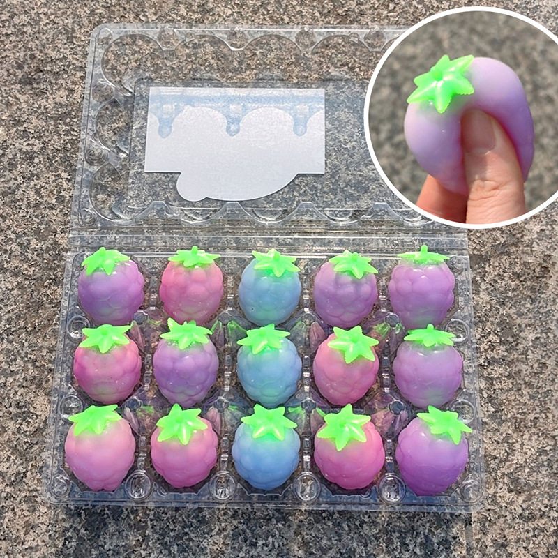 Light Variable Grape Fruit Pinching Fun TPR Mini Grape Stress-relieving Toys, temperature-variable squeezing small toys, wholesale from street stalls pic 4