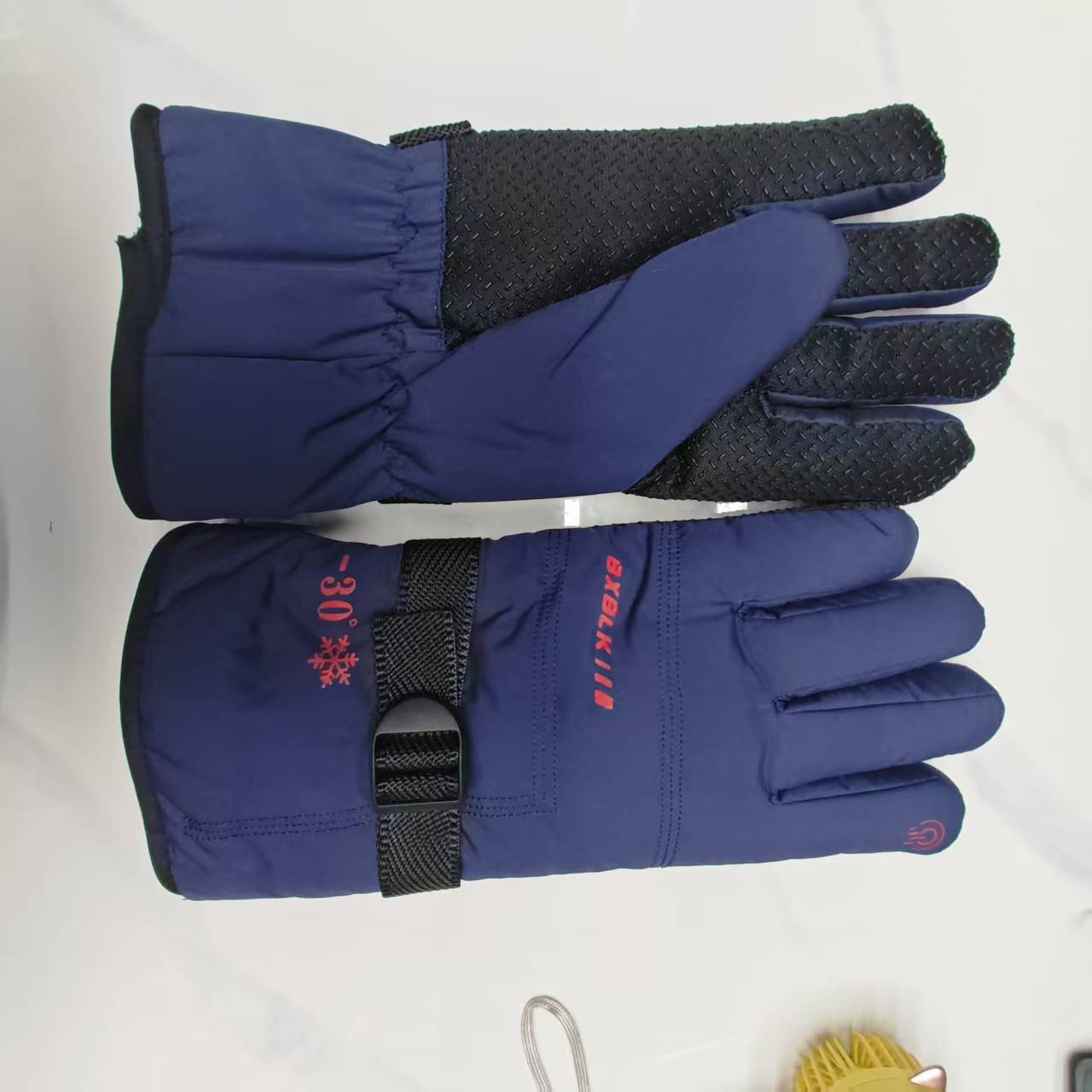 2025 nuevos guantes de esquí al aire libre 3M con capucha interior alpinismo impermeable y cálido touch screen guantes con capucha a prueba de viento pic 16