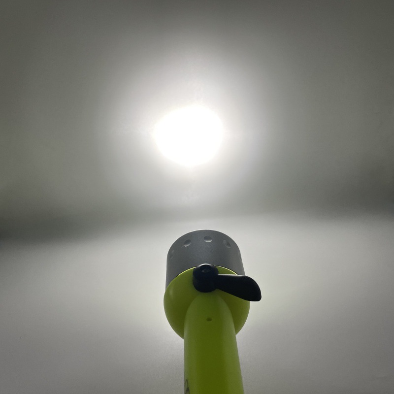 潜水手电筒5号电池深水下照明灯迷你便携户外远射防水强光手电筒详情9