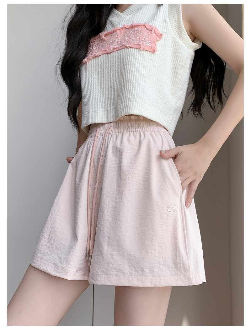 诗之韵速干不易皱刺绣短裤女高腰休闲运动阔腿百搭时尚马卡龙短裤详情19