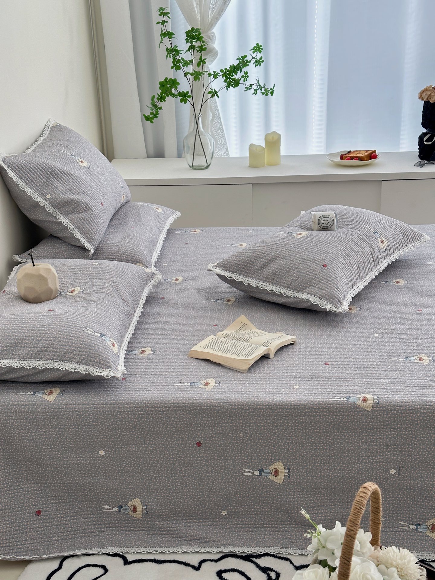 Lisa series, a three-piece set of all-cotton high-temperature sand-washed cotton bed cover, is skin-friendly, breathable and suitable for all seasons pic 91