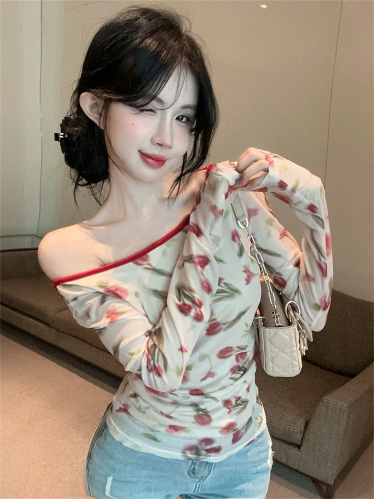 AGAM 复古浪漫玫瑰印花修身上衣撞色网纱绑带露背薄款长袖打底衫详情9