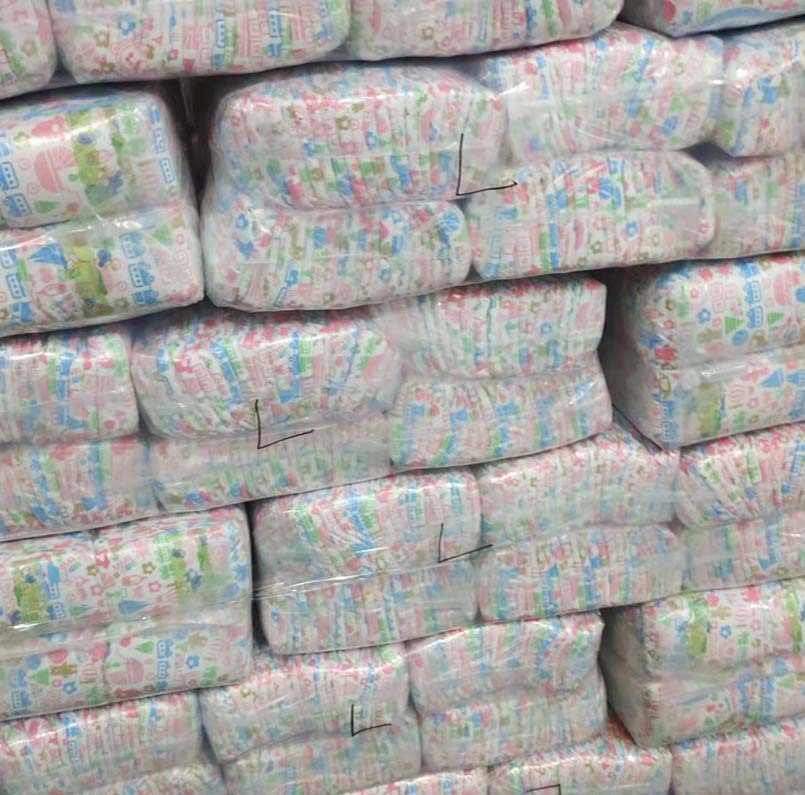 厂家直销外贸出口低价B级库存简装尿不湿纸尿裤环腰裤详情2