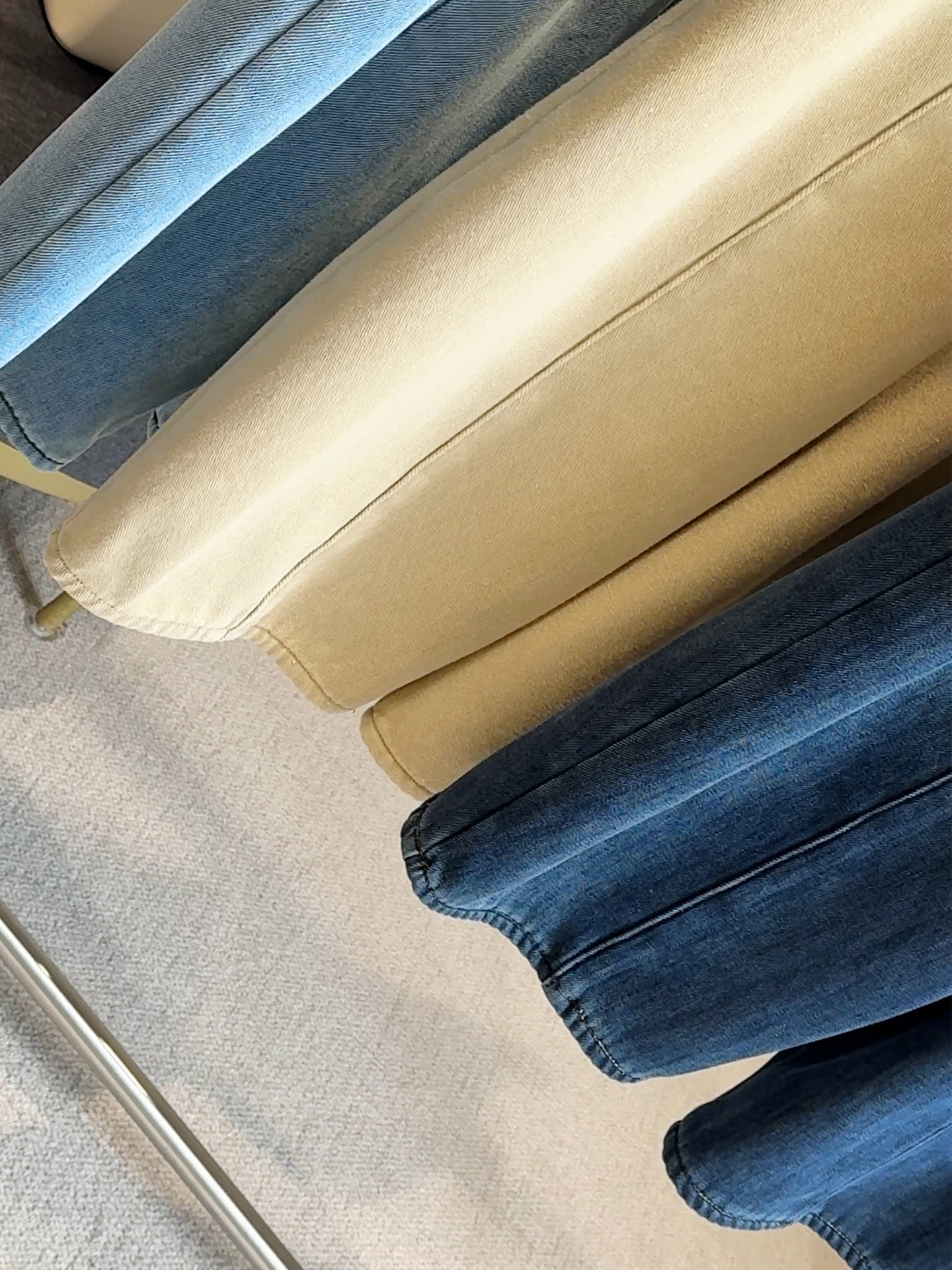 韩系复古加绒阔腿牛仔裤女2025冬新款高腰加厚直筒休闲宽松弯刀裤详情7