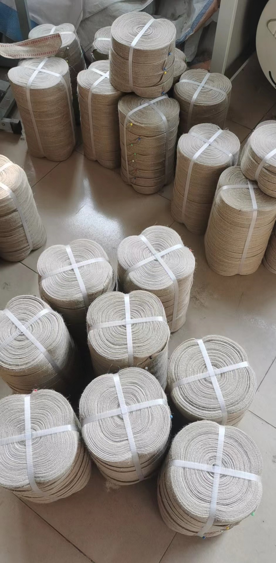 黄麻织带鱼丝麻绳渔线DIY手工仿粗亚麻布卷圣诞家居装饰编织原色纺织辅料详情1