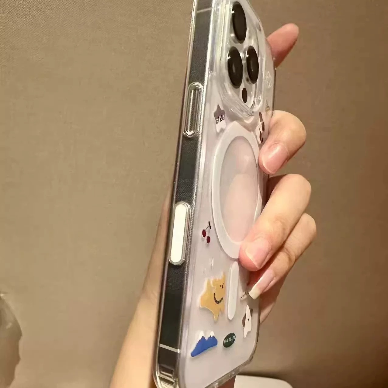 The Little Dog Snowman is suitable for Apple iPhone16PROMAX, featuring an AI camera, touch control and dynamic buttons, and a magnetic phone case pic 5