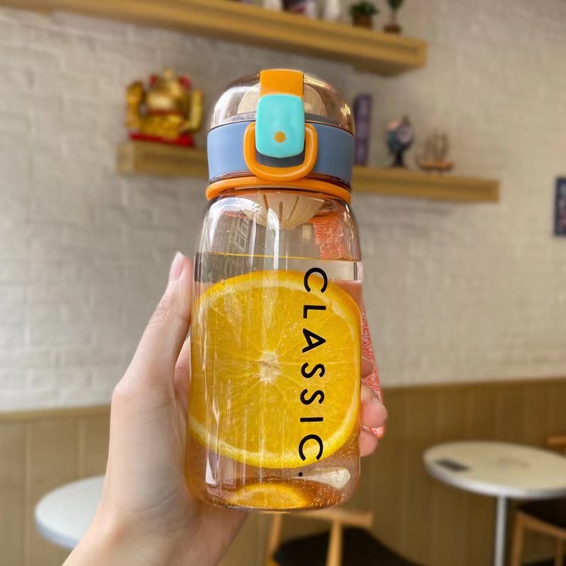 The new summer model of the Strawberry Life Portable Cup features a one-button press with a pop-up lid. The capacity is selectable and it comes with a portable handle pic 15