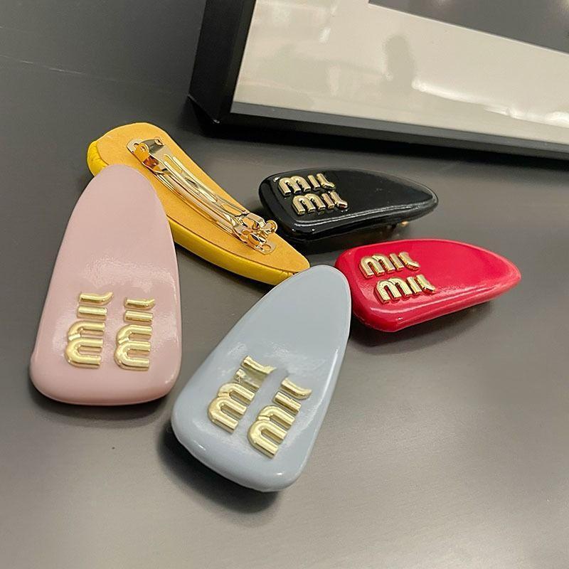 Korean version miumiu hair clips, spring clips, bangs clips, headwear, hair clips, broken hair, side bye-bye clips for girls pic 1