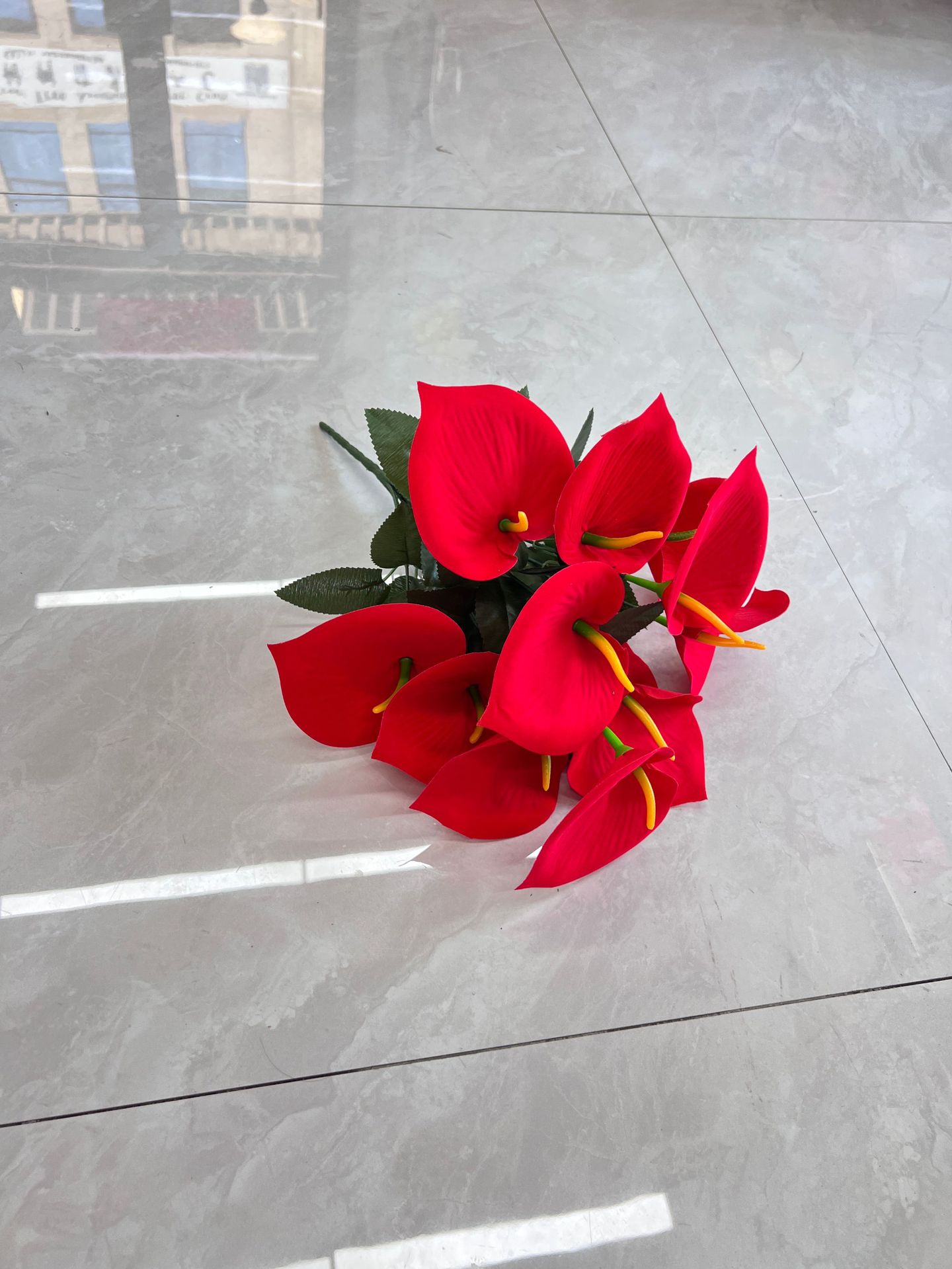 新款仿真12头绒布马蹄莲假花欧式家居客厅装饰室内外摆设绢花详情14