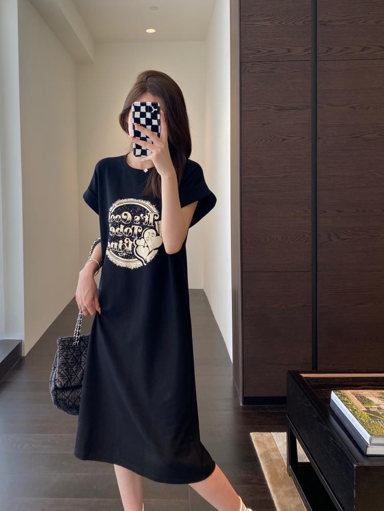 朵妮 一件轻松出门 慵懒时髦落肩袖显瘦长T恤女连衣裙夏新款2023详情7