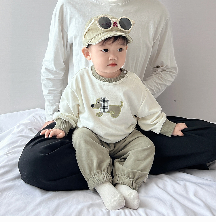 婴幼儿网红春秋套装男童小狗卫衣卫裤秋季两件套小童帅气韩版童装详情3