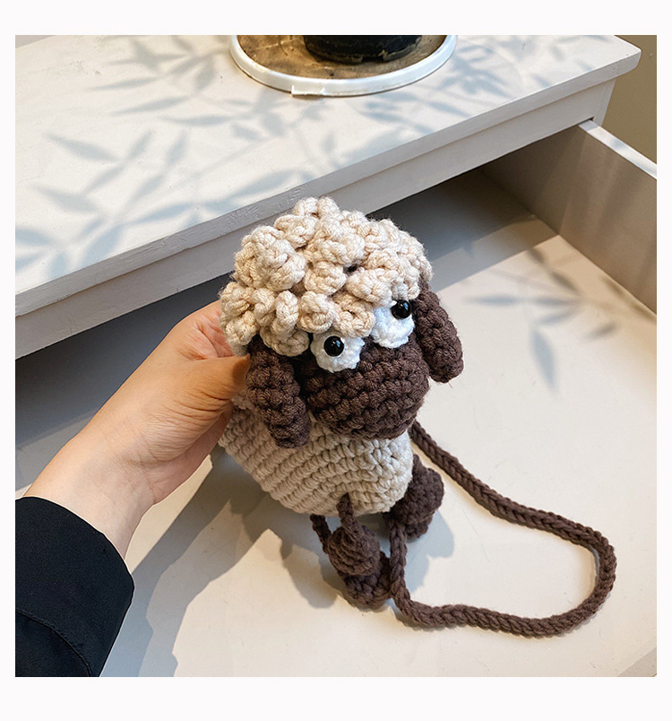 手工编织包包diy针织毛线包可爱卡通小羊编织包单肩斜挎包女成品详情9