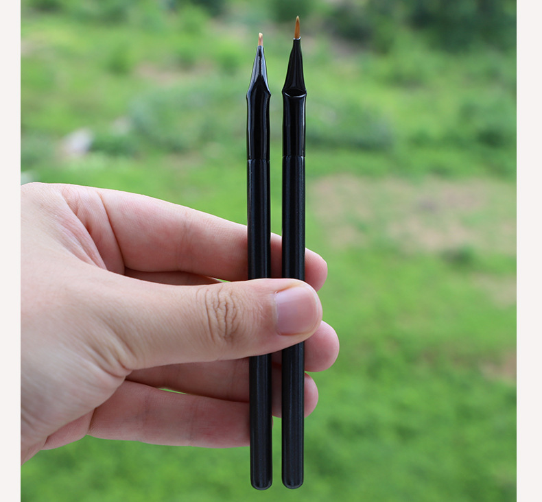 新款折角眼线刷超薄刀锋精细斜头眼线刷眼睑下至卧蚕初学美妆工具详情10