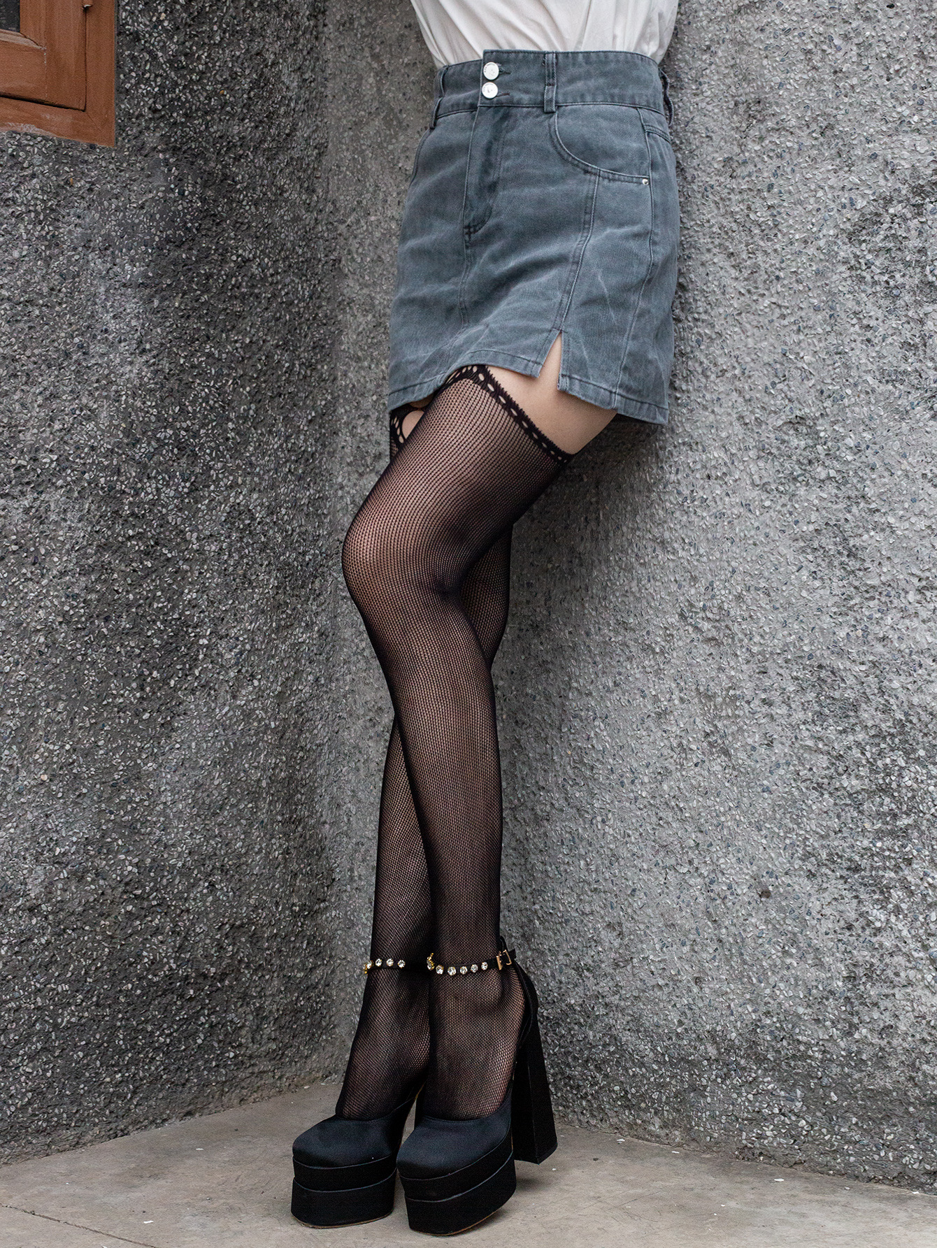 Large-sized fishing net socks for women, overweight mm, 200 pounds, summer ultra-thin and sexy silk socks, anti-hook silk, black mesh jumpsuit net socks pic 9