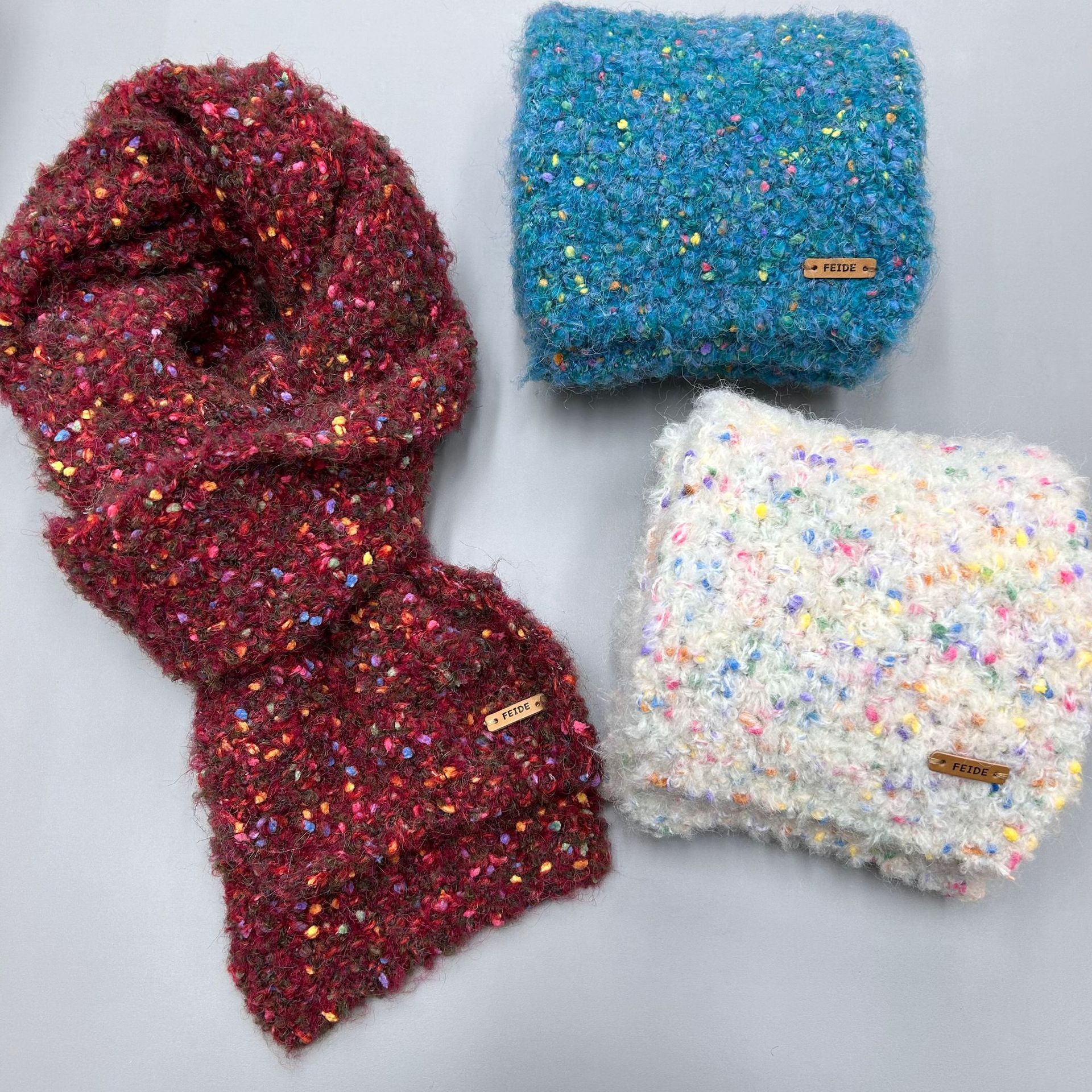 玫瑰蜜语珊瑚绒彩虹糖豆毛线小围巾编织送女生女友礼物圣诞围脖详情8