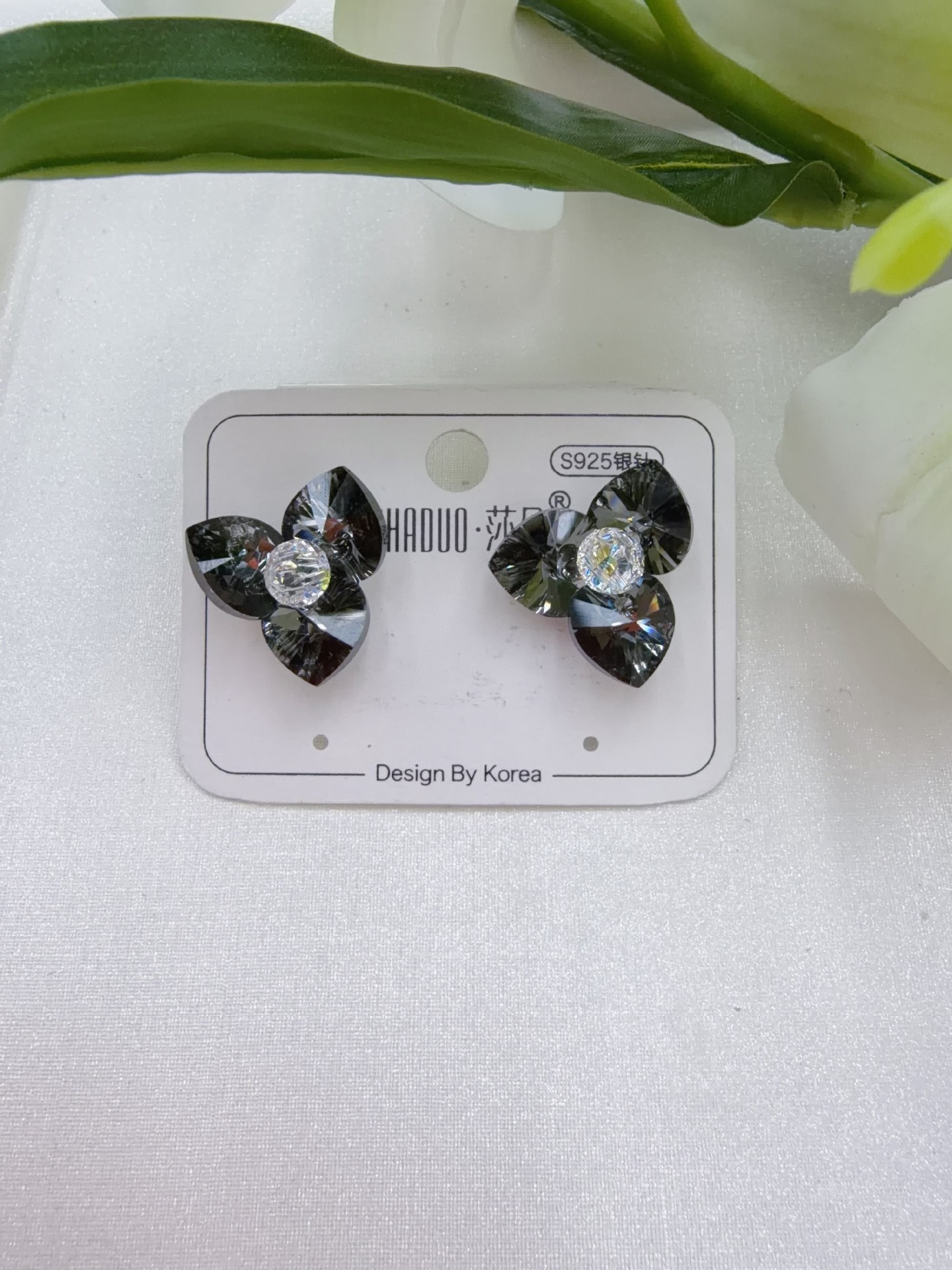 施家水晶奥地利S925银针韩系小巧精致三叶草耳环ins风女耳饰详情2