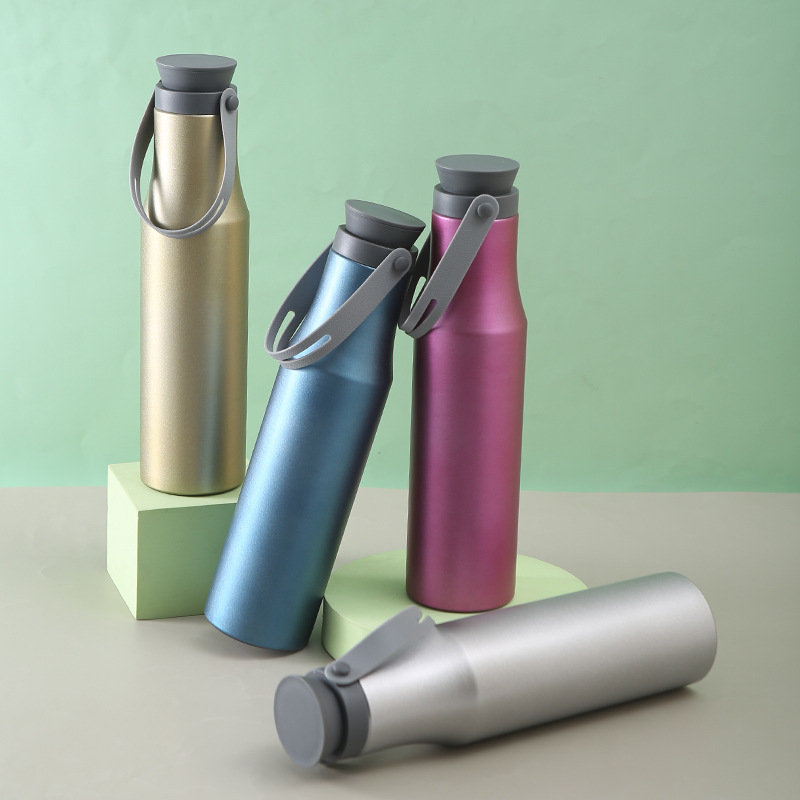 新款不锈钢太空壶男女学生便携吊带保温杯户外运动水壶定 制logo详情3