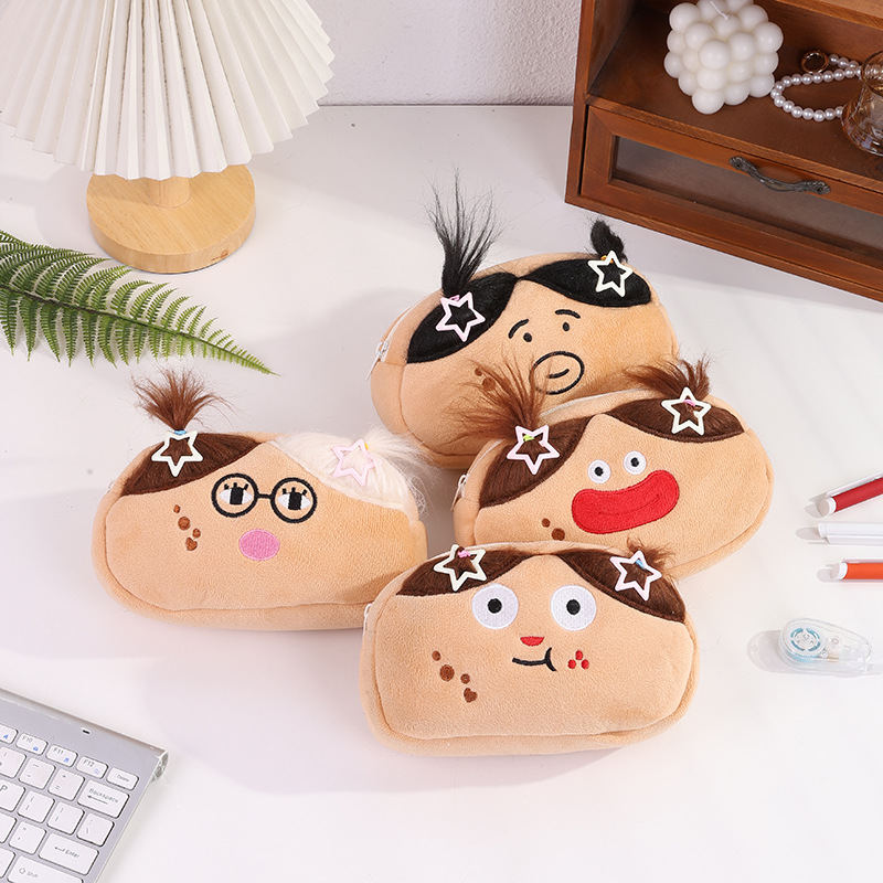 2025搞怪丑萌可爱卡通毛绒大容量笔袋学生创意文具收纳收纳袋ins详情6