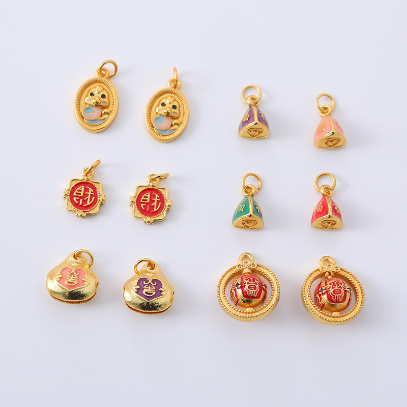 Wholesale of various styles of Chinese wind-sand gold pendants for wealth, good luck and happiness, handcrafted DIY keychain accessories pic 4