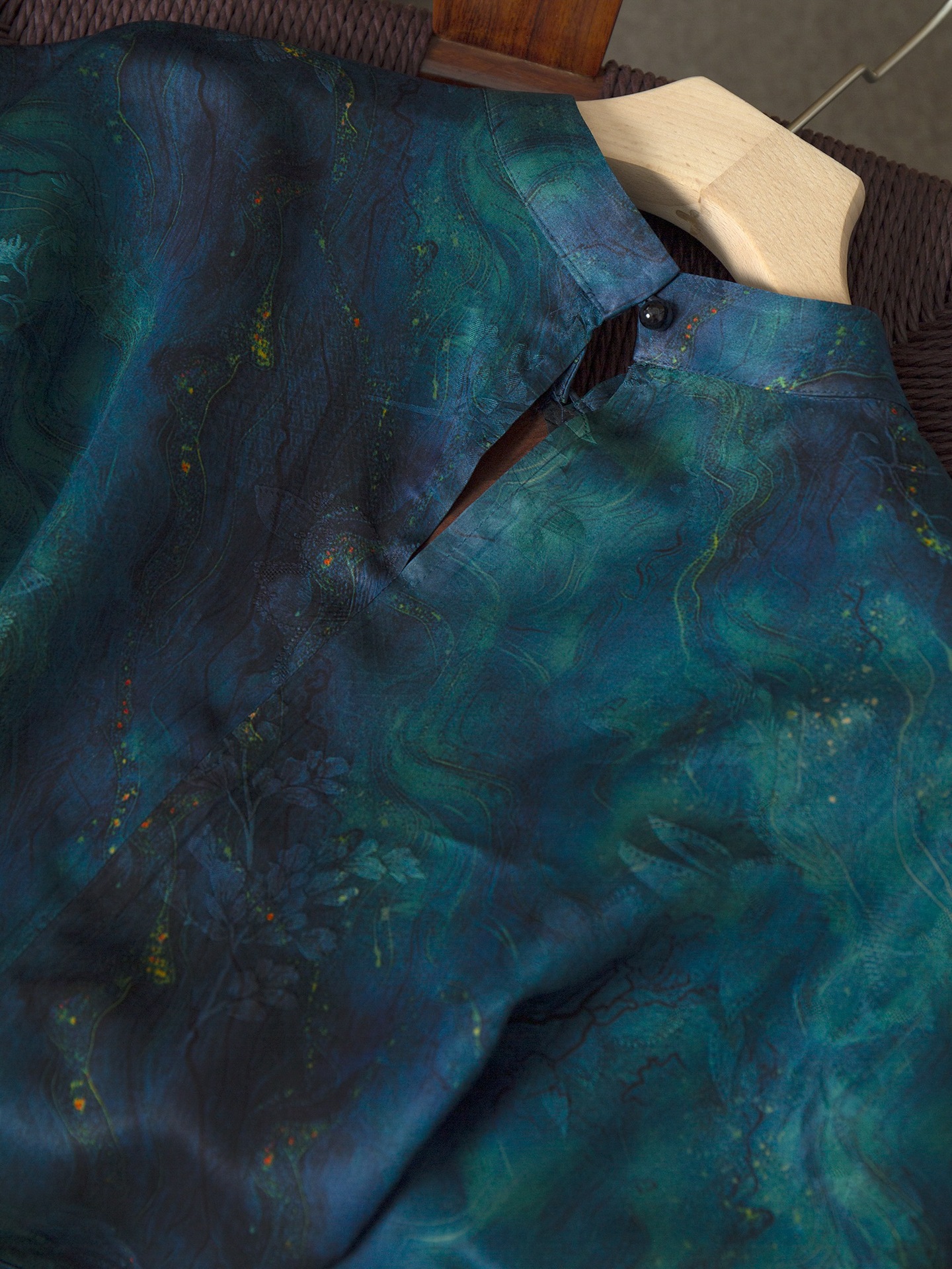 真丝香云纱改良旗袍连衣裙女100桑蚕丝立领收腰短袖长裙夏新款详情11