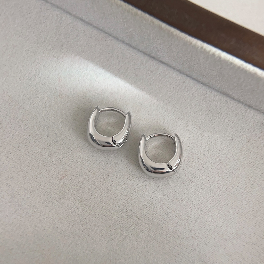 【 Upgraded Version 】 18K real gold plated, thickened, high-end, French light luxury style ear buckles, gold-plated texture earrings for women pic 7