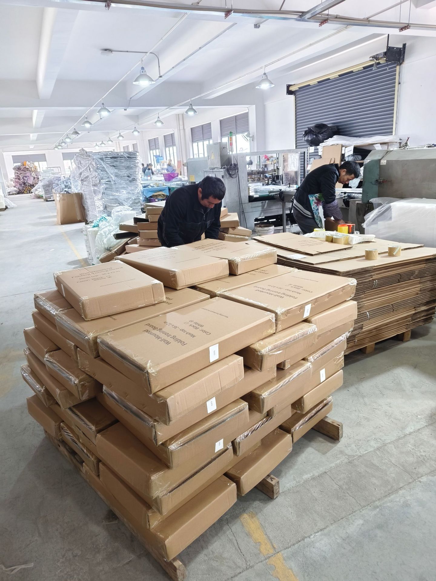 跨境壁挂式熨烫板稳固易收纳烫衣服家用挂壁便携折叠挂墙烫衣板详情23