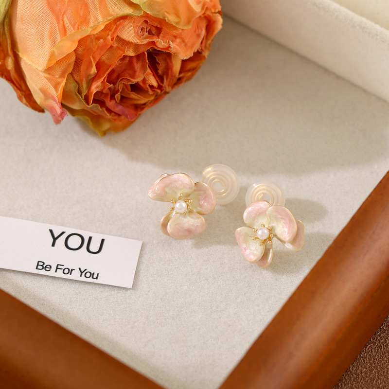 2024年新款小清新彩色滴釉花朵耳夹925银针ins风小众通勤百搭耳钉详情20
