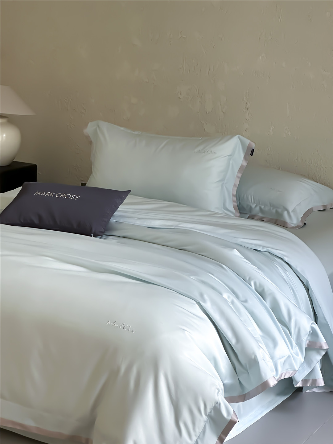 Minimalist style 100-count ultra-fine denier Tencel cotton four-piece set, high-end and silky smooth naked sleeping grade bedding pic 10