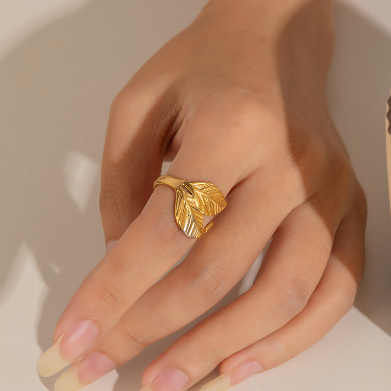 欧美时尚ins风简约钛钢戒指18k镀金不规则几何不锈钢女士饰品热销详情15