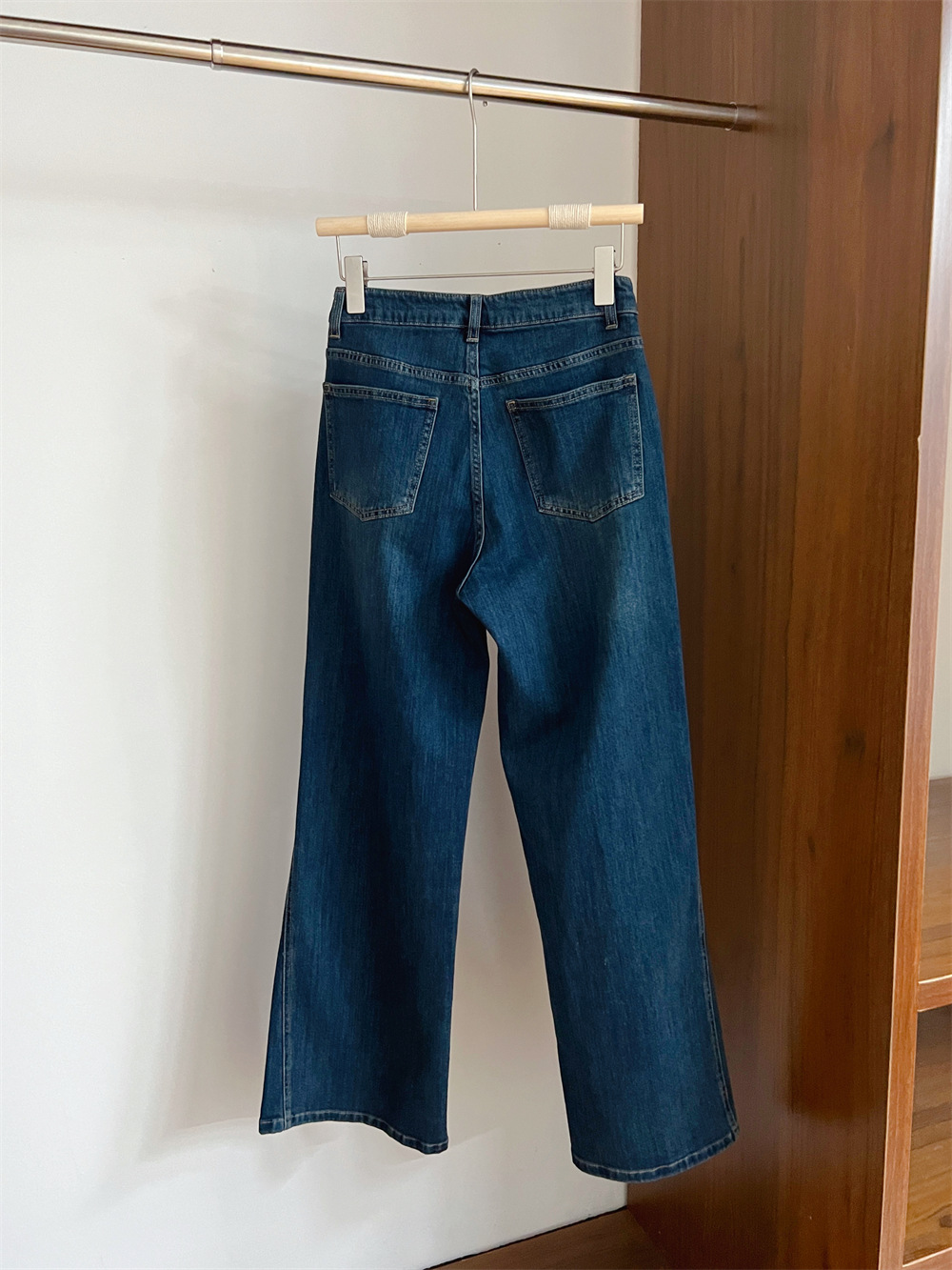 复古时髦高腰斜裁宽松显瘦百搭弹力直筒宽松微喇叭牛仔裤G031612详情14