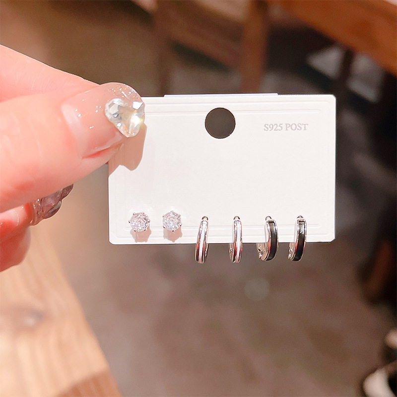 2024新品光面几何圆形锆石圈圈耳扣 ins风简约百搭时尚耳钉环饰品详情4