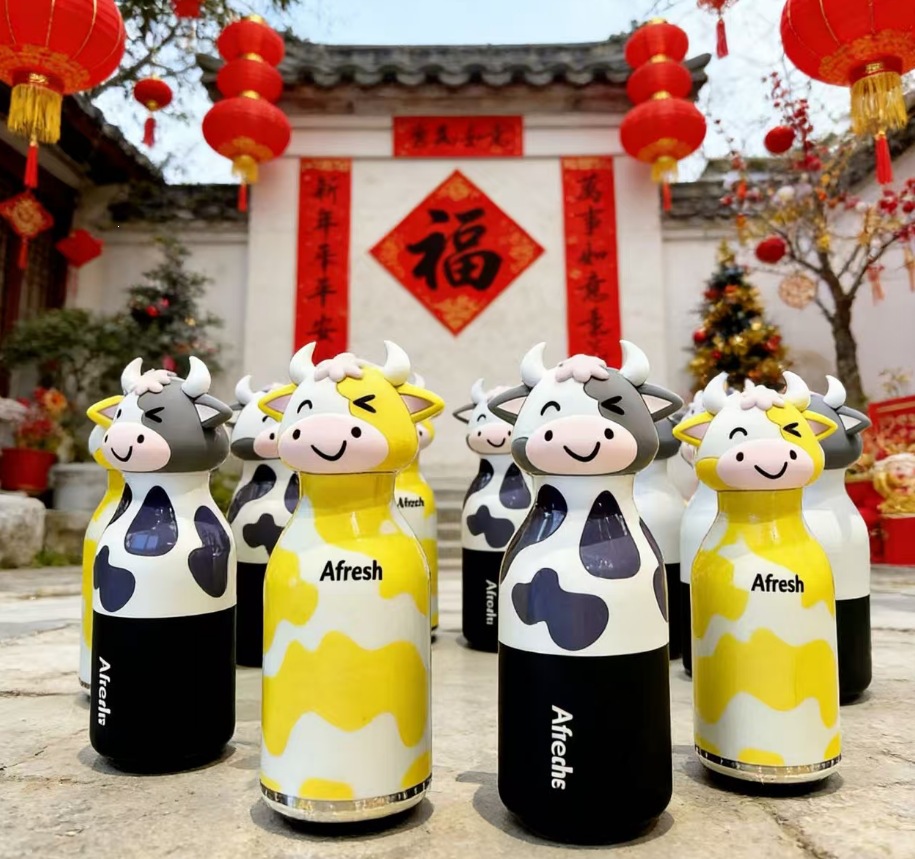 跨境外贸新款创意可爱公仔萌牛不锈钢保温杯创意个性儿童保温杯详情9