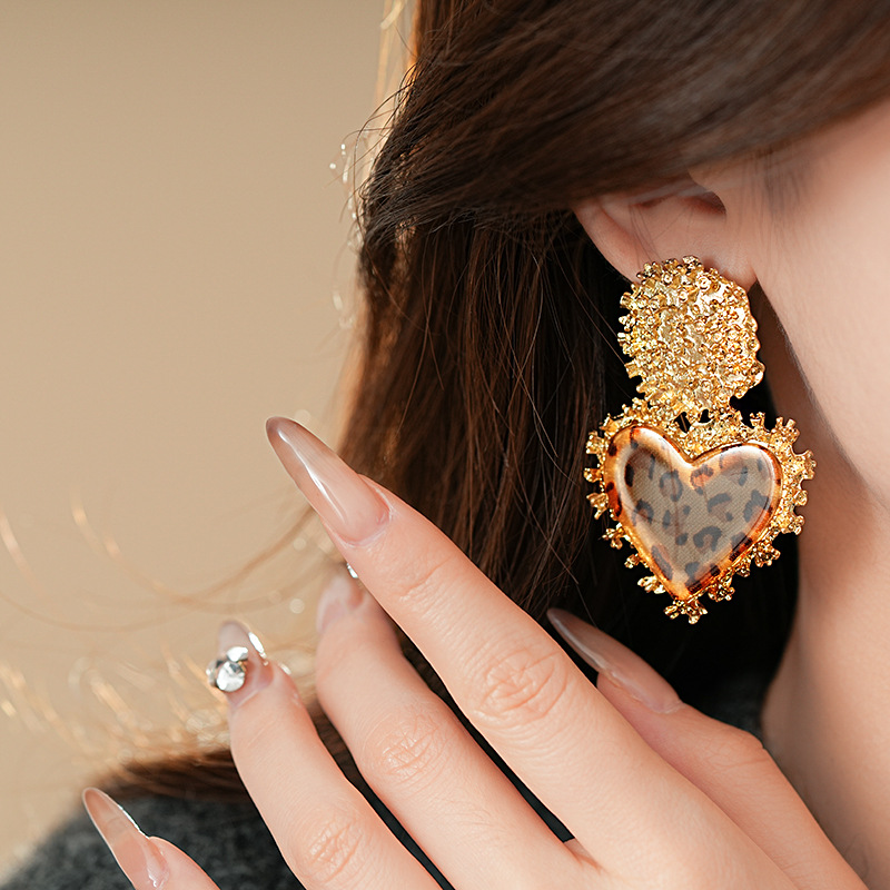 钢针圆形纹路爱心树脂豹纹耳钉复古宫廷风耳环时尚美拉德耳饰批发详情21