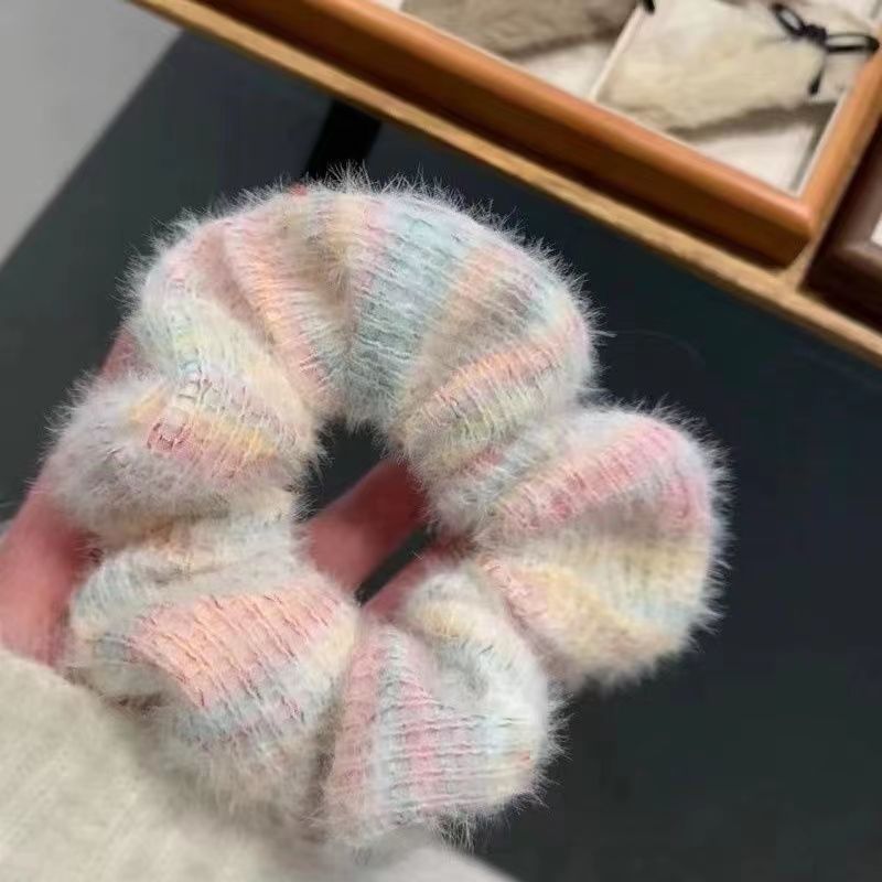 The new sweet and soft woolen lace large intestine hair band for autumn and winter is a versatile and cute hair tie for girls pic 5