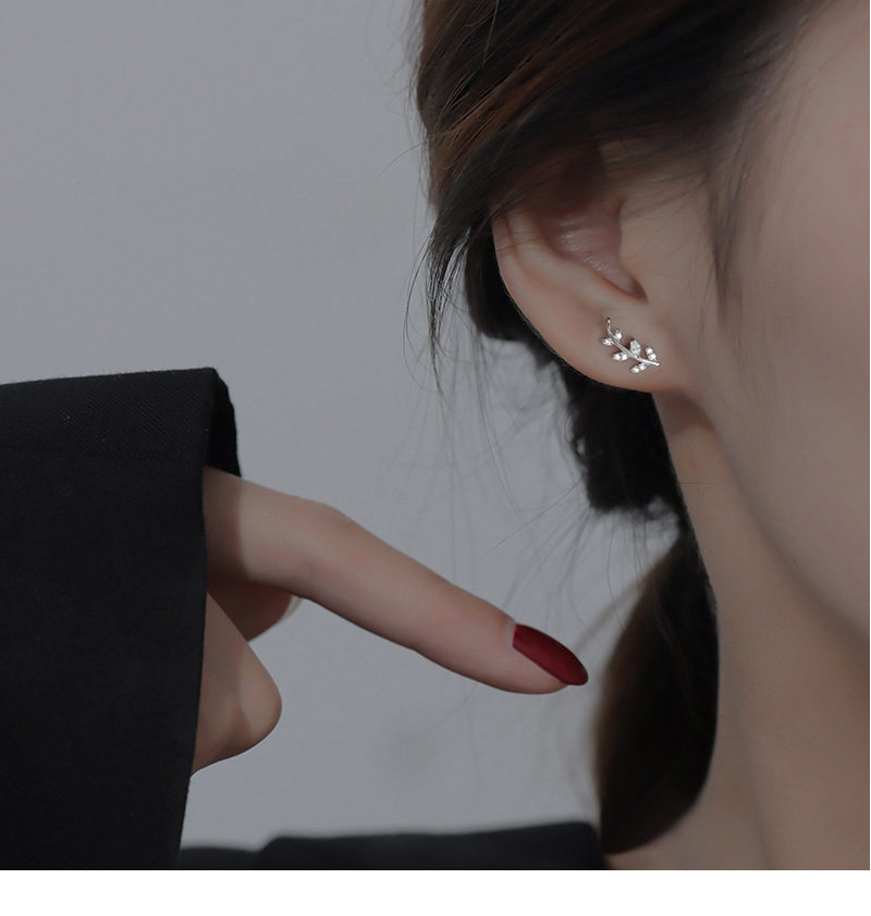s925纯银树叶耳钉女夏季2023年新款潮小众设计简约小清新花朵耳饰详情6