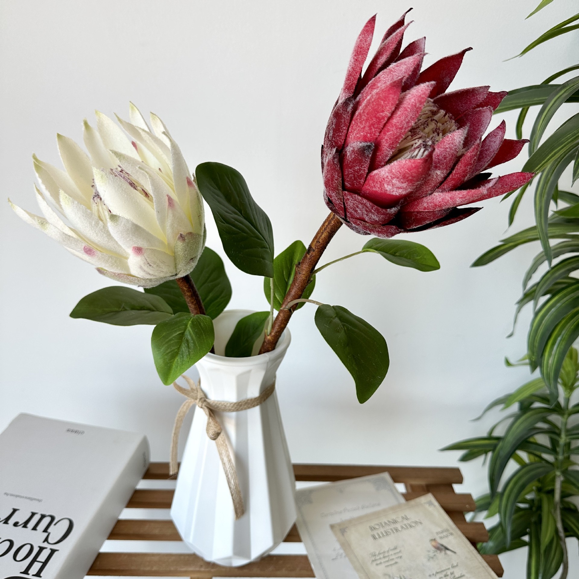 Nordic retro-style home flower arrangement, artificial flowers made of imperial silk fabric and flocked material, factory wholesale pic 8