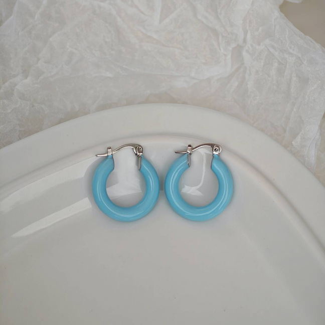 Niche ins minimalist colored drip glaze dopamine earrings, gentle and creamy C-shaped blue large circle ear rings for round faces pic 77