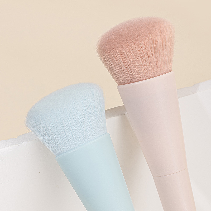 瑛秀美外贸热销新款糖果色单支化妆刷 舌型粉底刷散粉刷美妆工具厂家直销详情1
