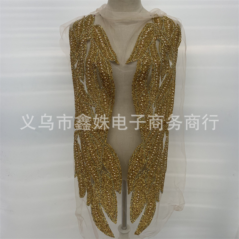 重工背胶珍珠镶钻v领装饰贴花婚纱礼服服装辅料详情2