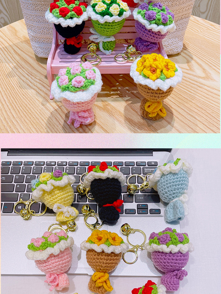 手工钩织成品diy小饰品钥匙扣挂件创意小礼品挂饰摆摊小商品批发详情12