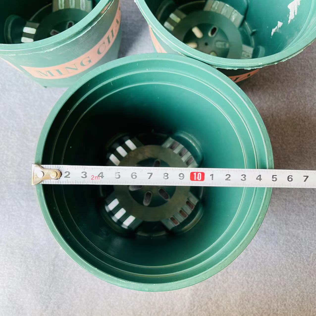 【 Outside 】 1-gallon flowerpot 400 yuan per piece. 1-gallon flowerpot with plastic printing, green plants, pothos, drainage, rose and orchid. Wholesale supply pic 1