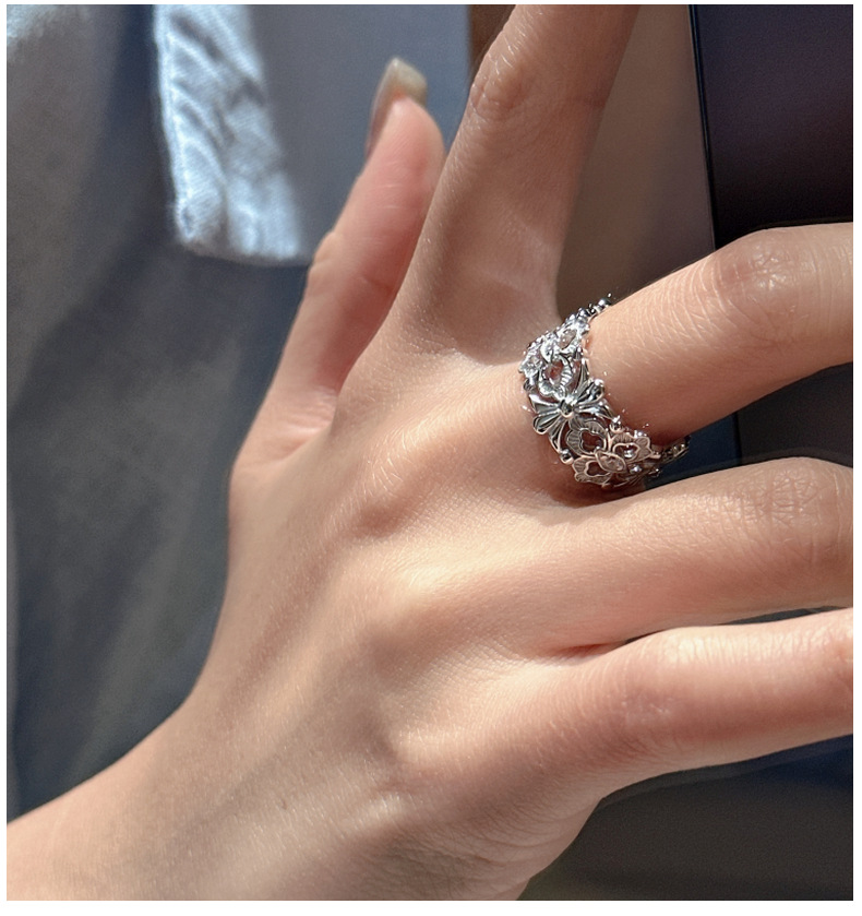 S925 pure silver, a niche and light luxury white gold warbler tail flower ring, a fashionable, simple and classic silver ring jewelry wholesale pic 5