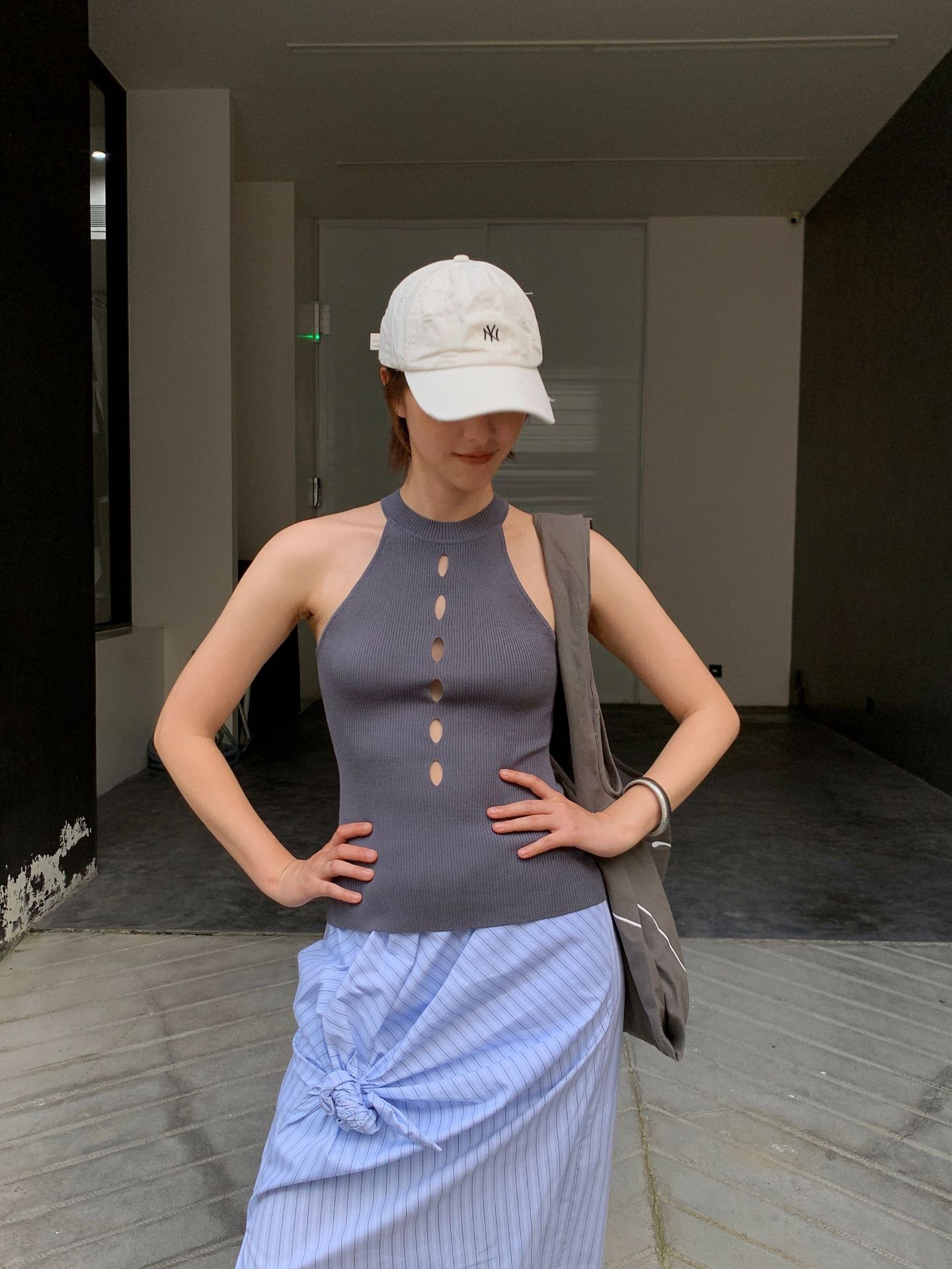 UNITY MODE Sweet and cool Tencel cut-out stand-up collar vest for summer girls, slimming and form-fitting sweater pic 46