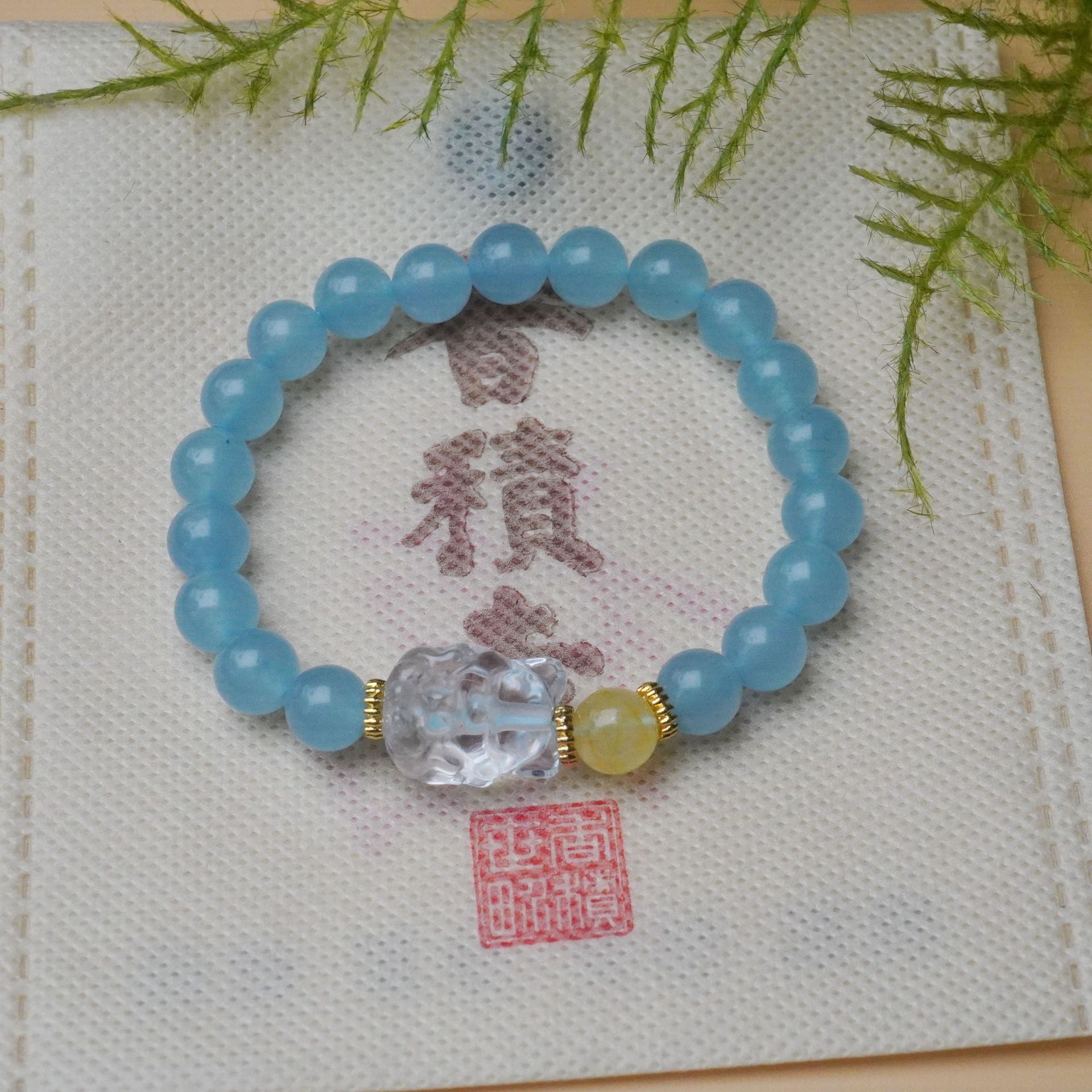 天然海蓝宝搭配冰透水晶手串女轻奢高级感九尾狐手链串珠饰品配饰详情6