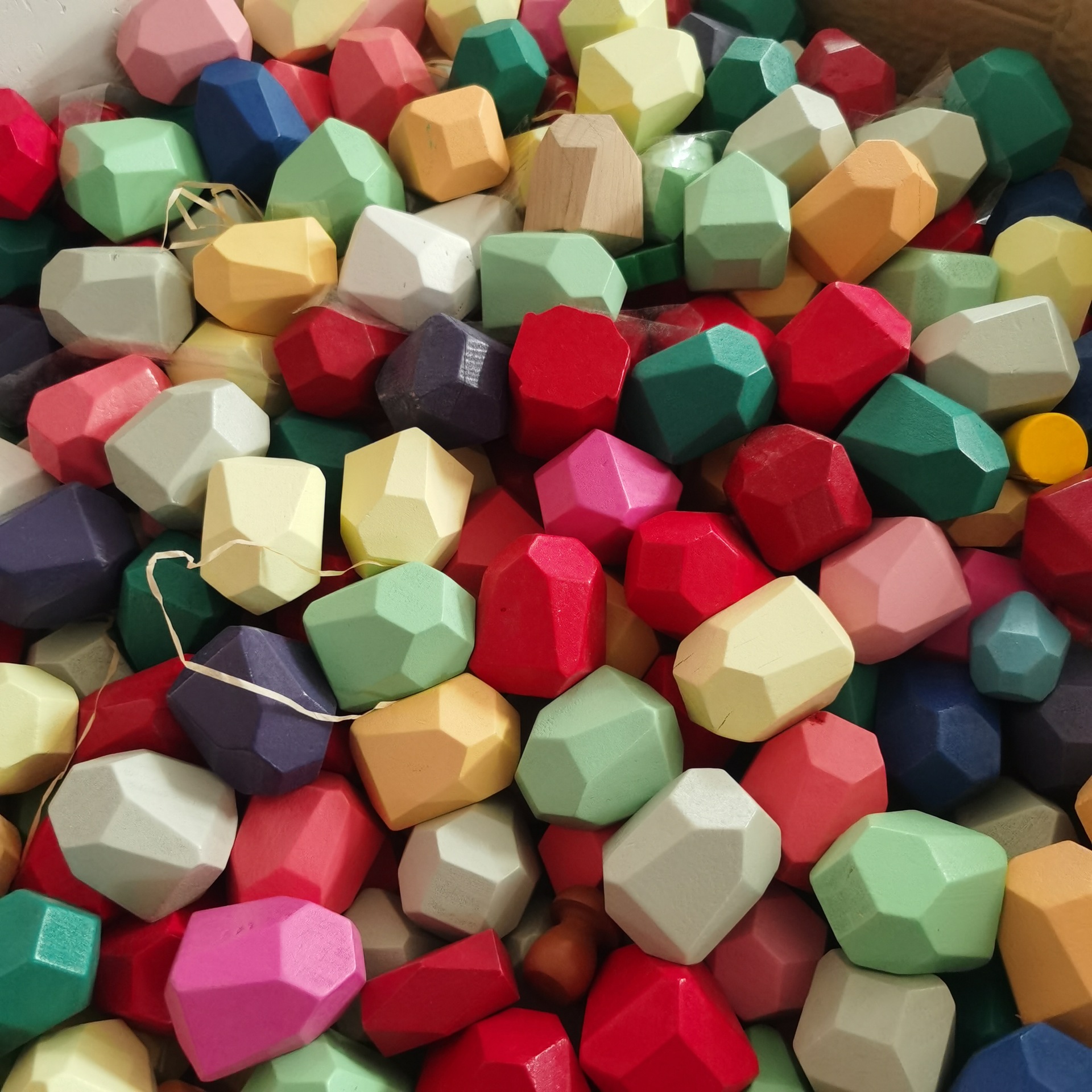 Flawed Stone stacking puzzle, colorful building blocks, Stone stacking, Jenga toy figurines, training boys and girls, stones pic 6