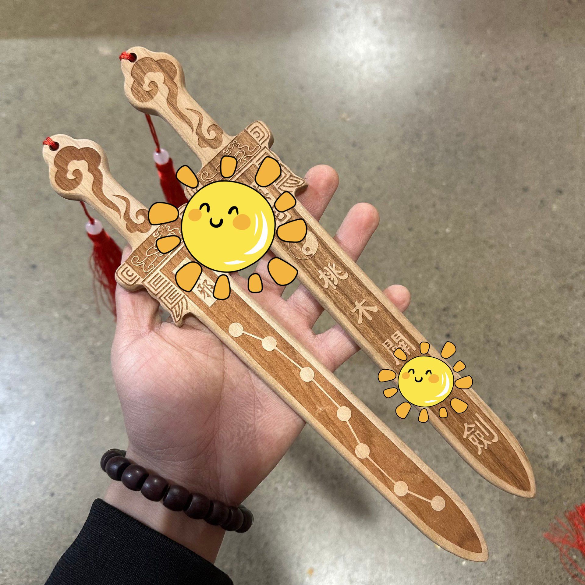 桃木剑原色一体剑雕刻桃木斧挂件小号宝剑儿童玩具工艺桃木剑批发详情36